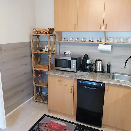 Repi-Tar Apartman Szolnok Exterior photo